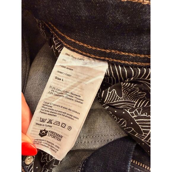 Freeman T. Porter Slim Fit Jeans — Large (Dark Wash) - Picture 7 of 13